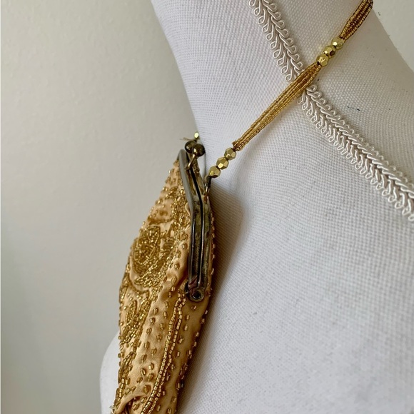 La Regale beaded clutch bag purse - Picture 3 of 11